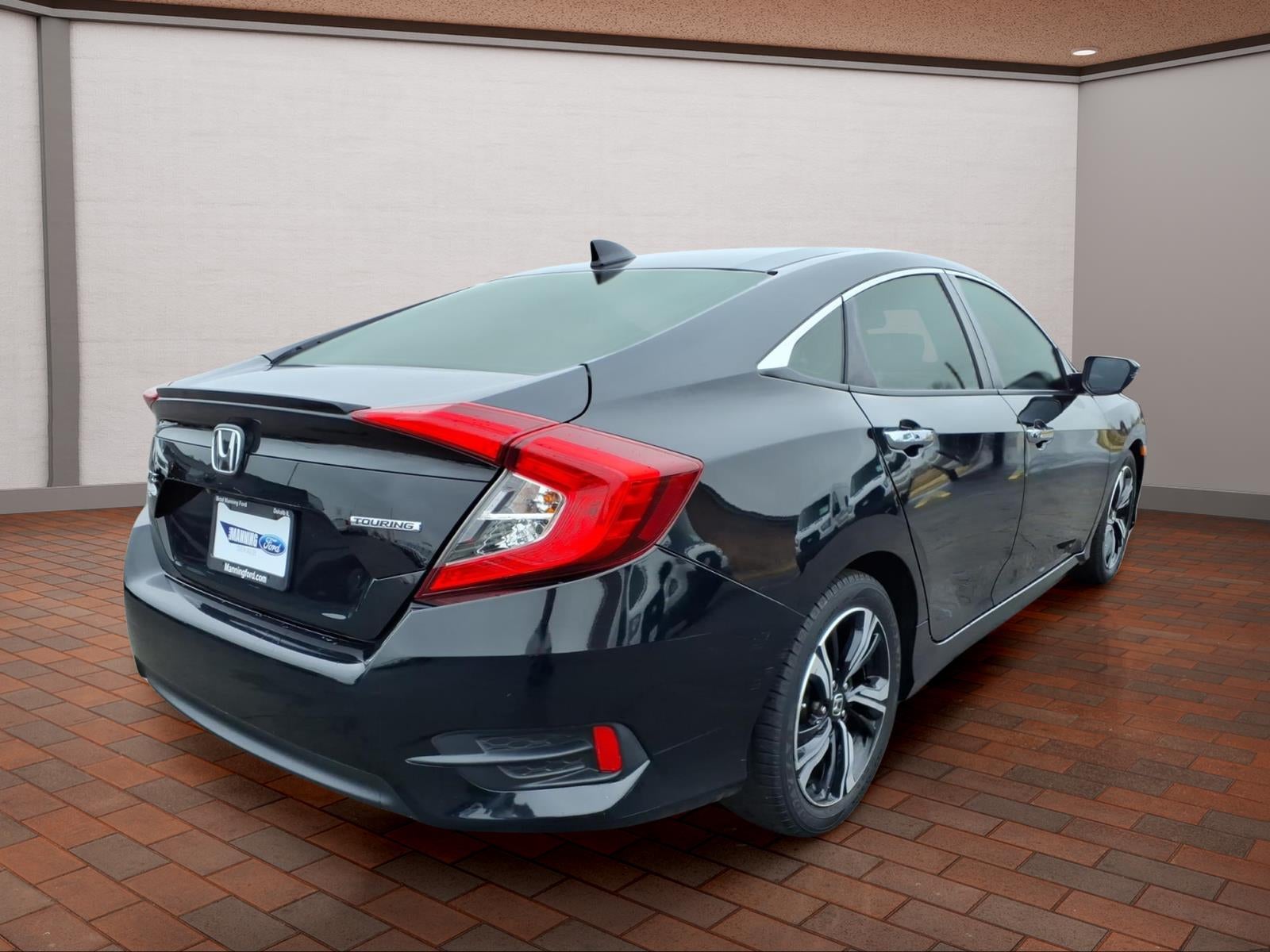 2017 Honda Civic Touring