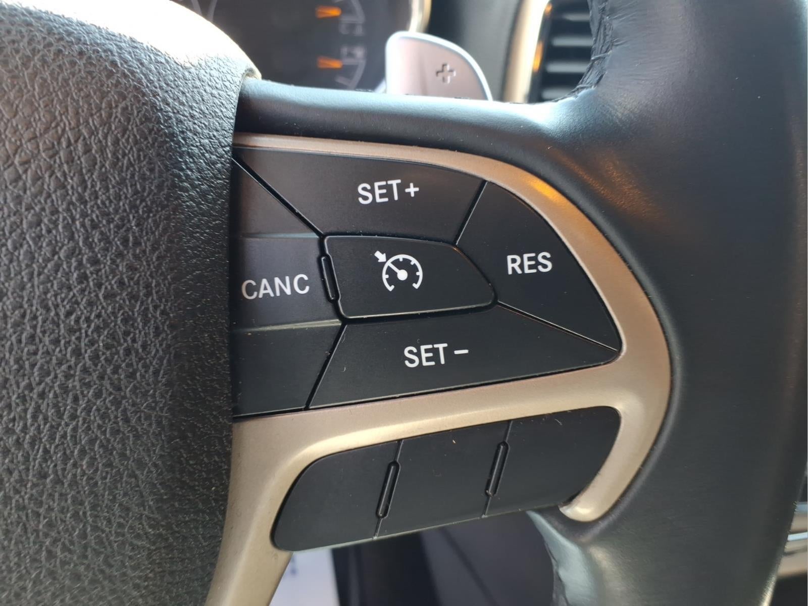 2017 Jeep Grand Cherokee Laredo