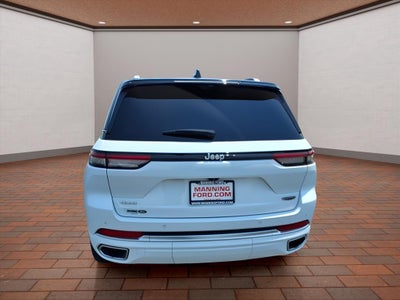 2023 Jeep Grand Cherokee Summit