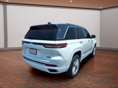 2023 Jeep Grand Cherokee Summit