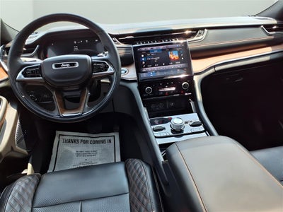 2023 Jeep Grand Cherokee Summit