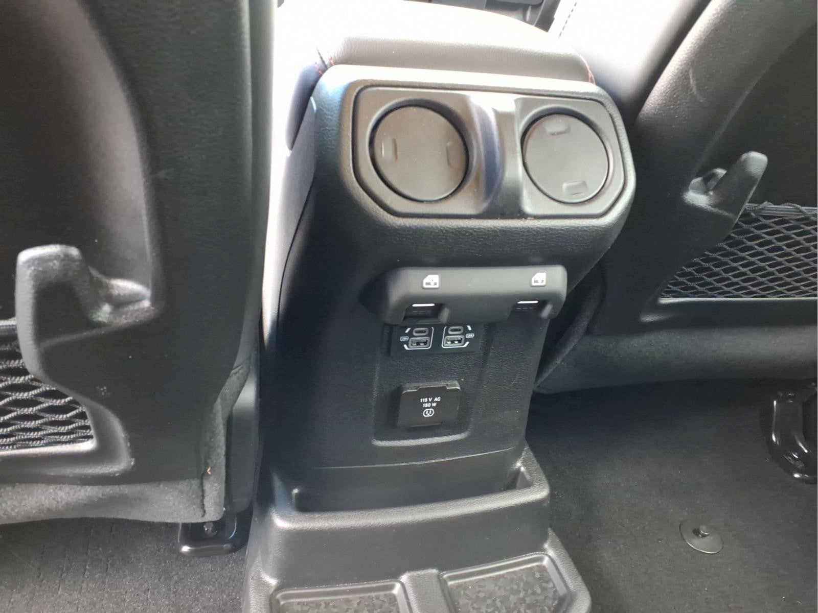 2025 Jeep Wrangler Rubicon X
