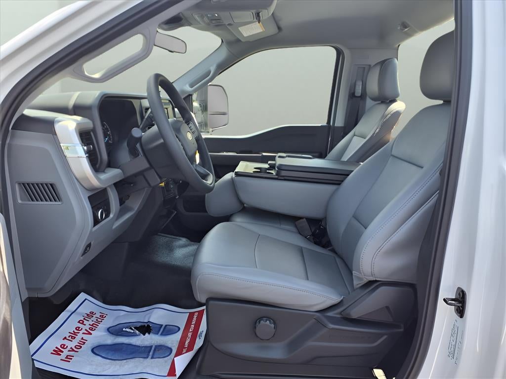 2025 Ford F-550SD XL DRW