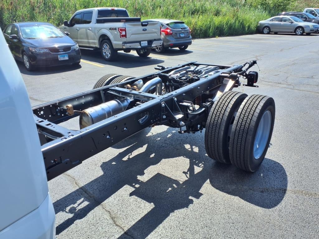 2025 Ford F-550SD XL DRW