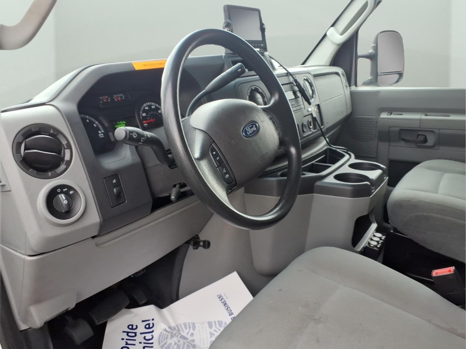 2019 Ford E-350SD Base Cutaway