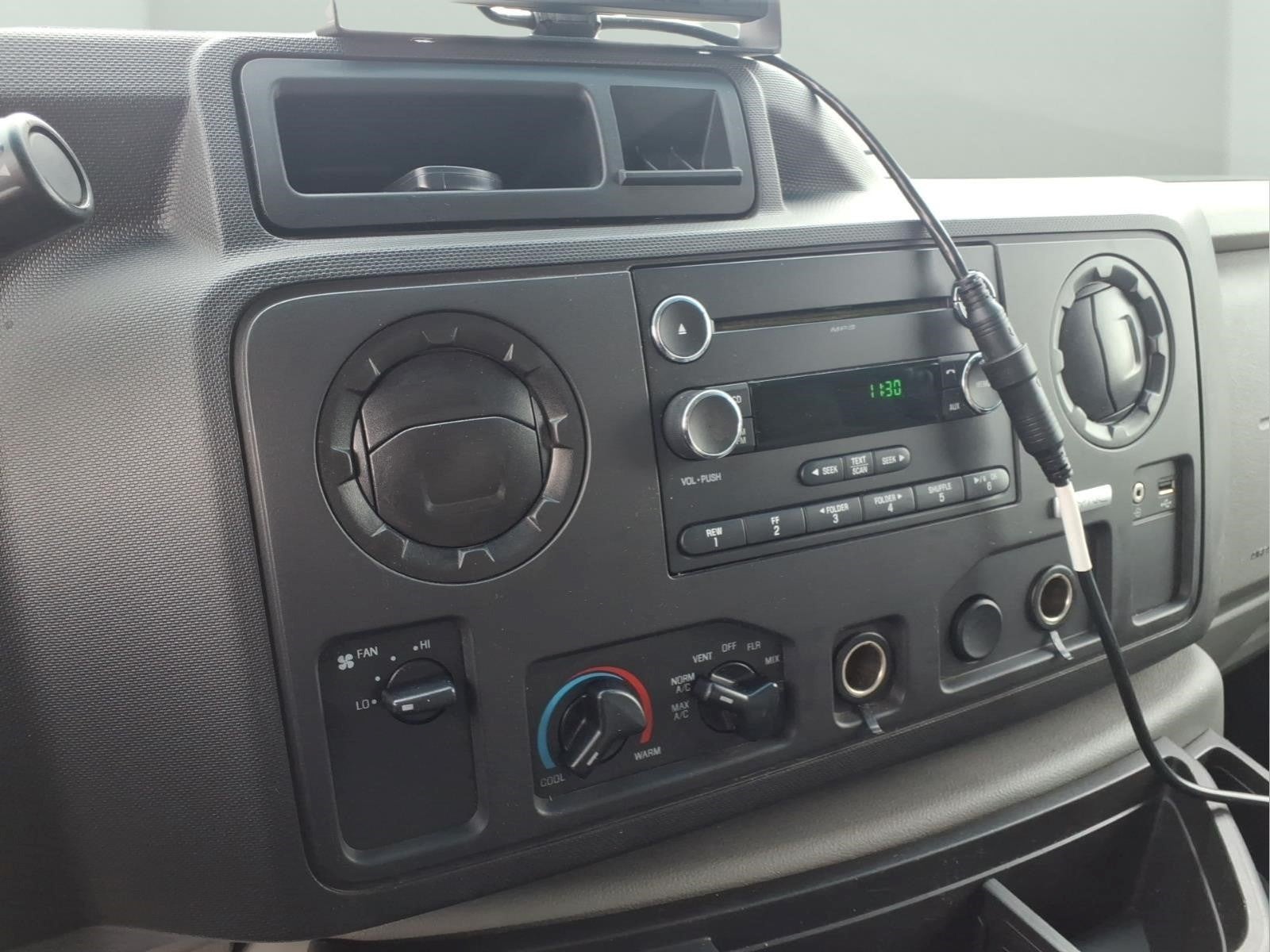2019 Ford E-350SD Base Cutaway