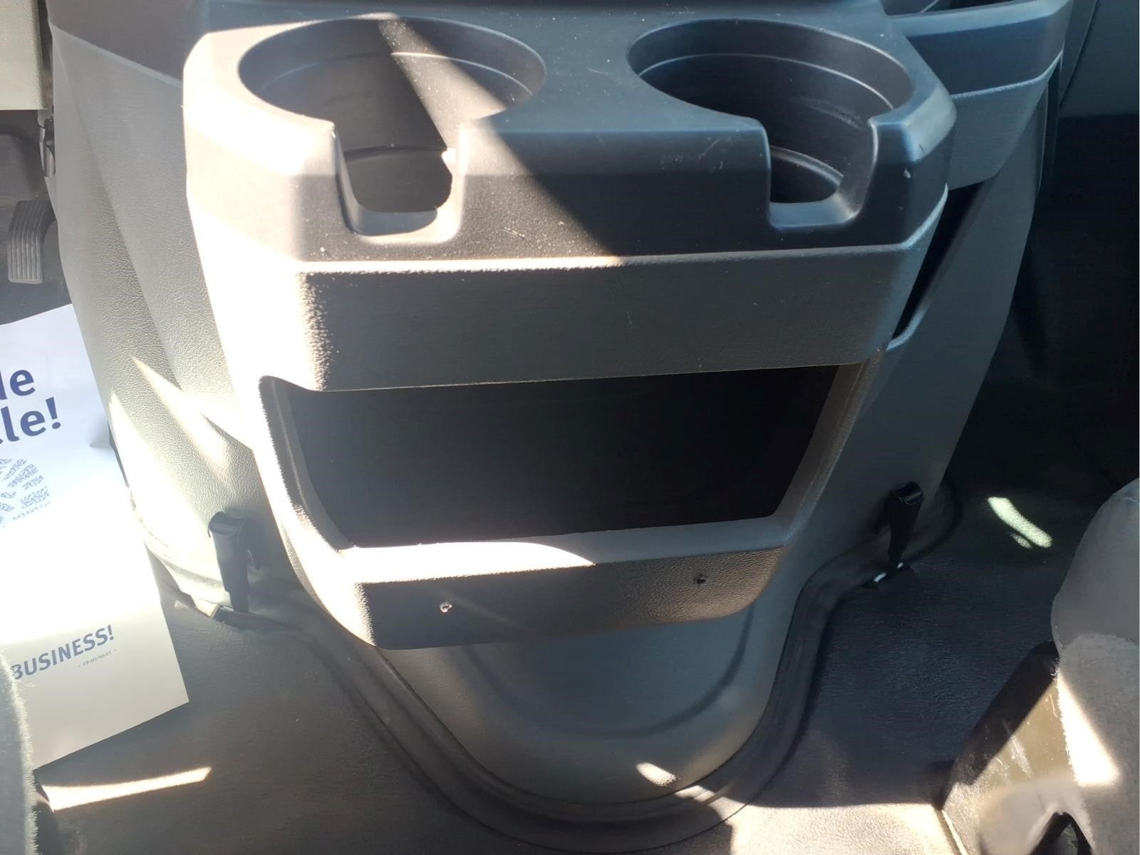 2022 Ford E-350SD Base Cutaway