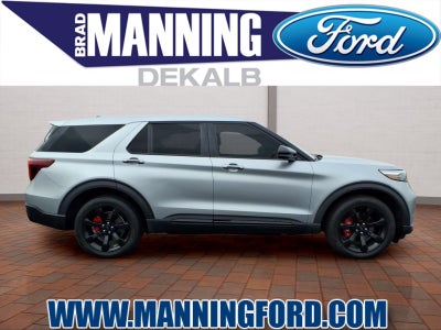 2022 Ford Explorer ST