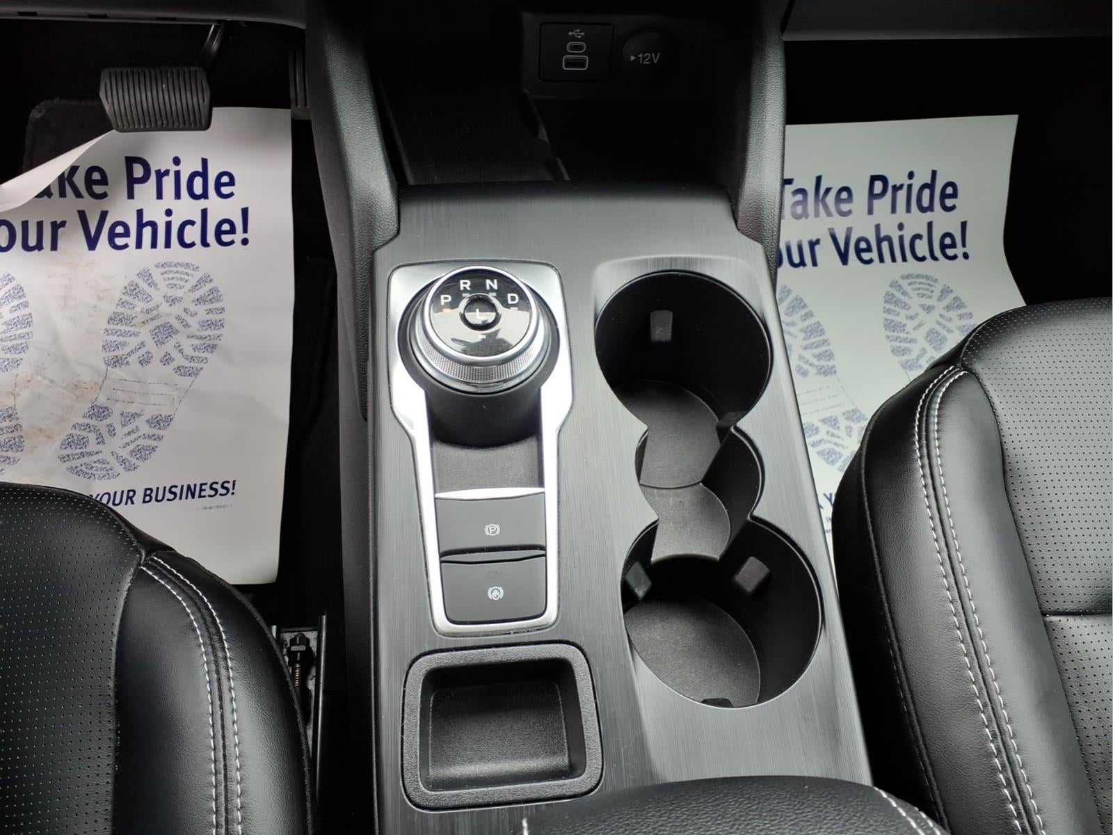 2025 Ford Escape Platinum