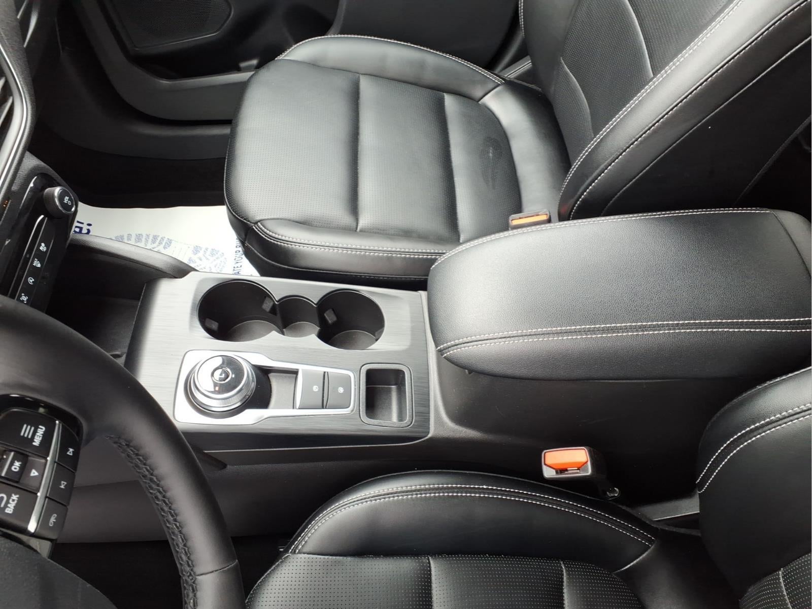 2025 Ford Escape Platinum