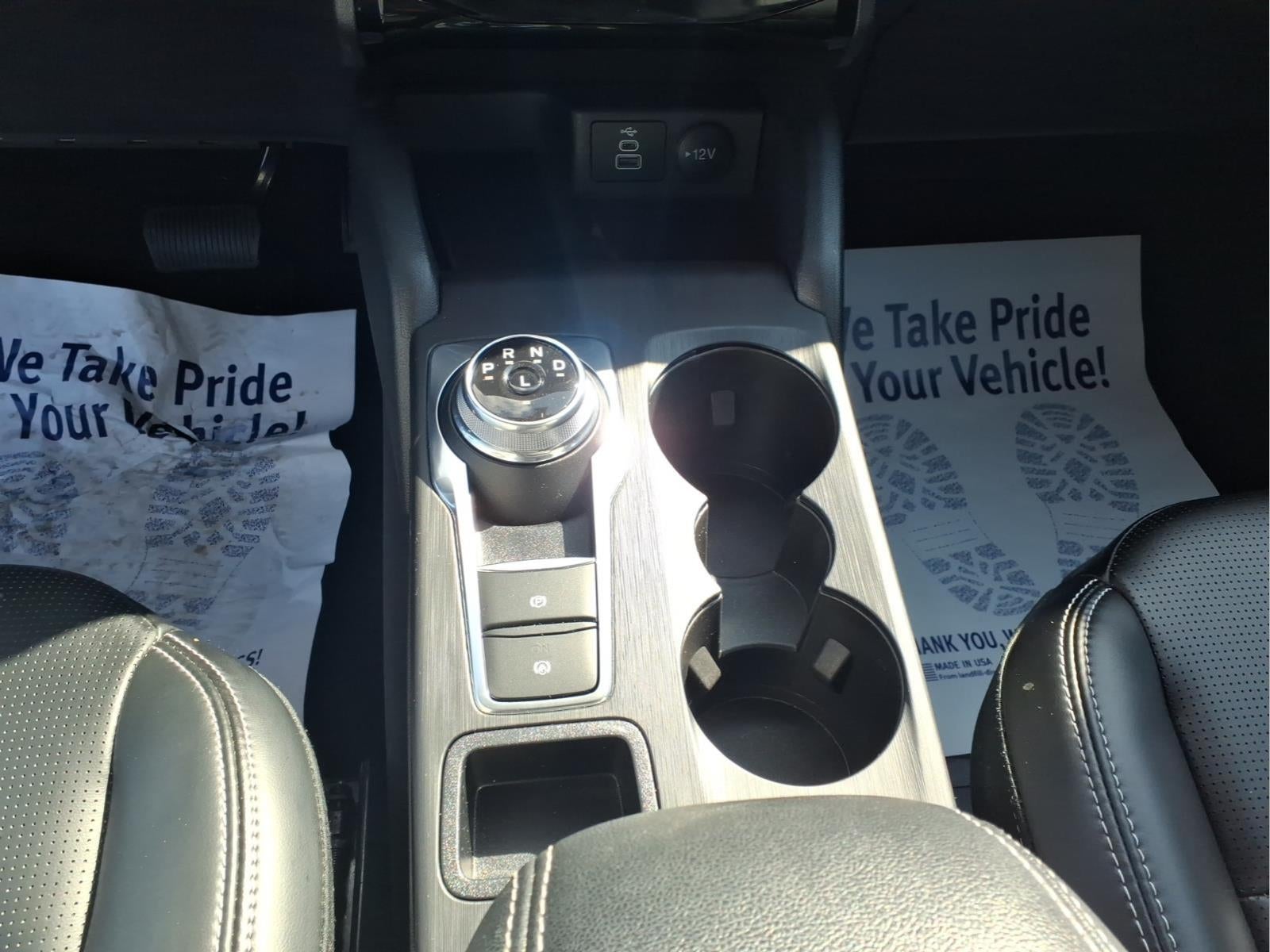 2025 Ford Escape Platinum