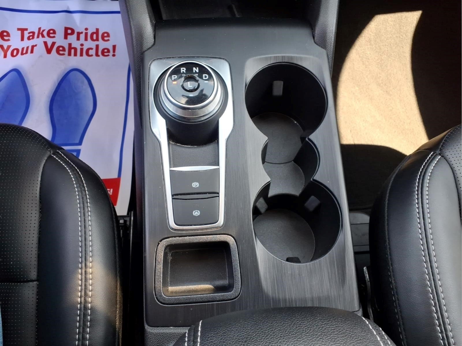 2025 Ford Escape Platinum
