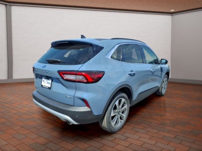 2025 Ford Escape Platinum
