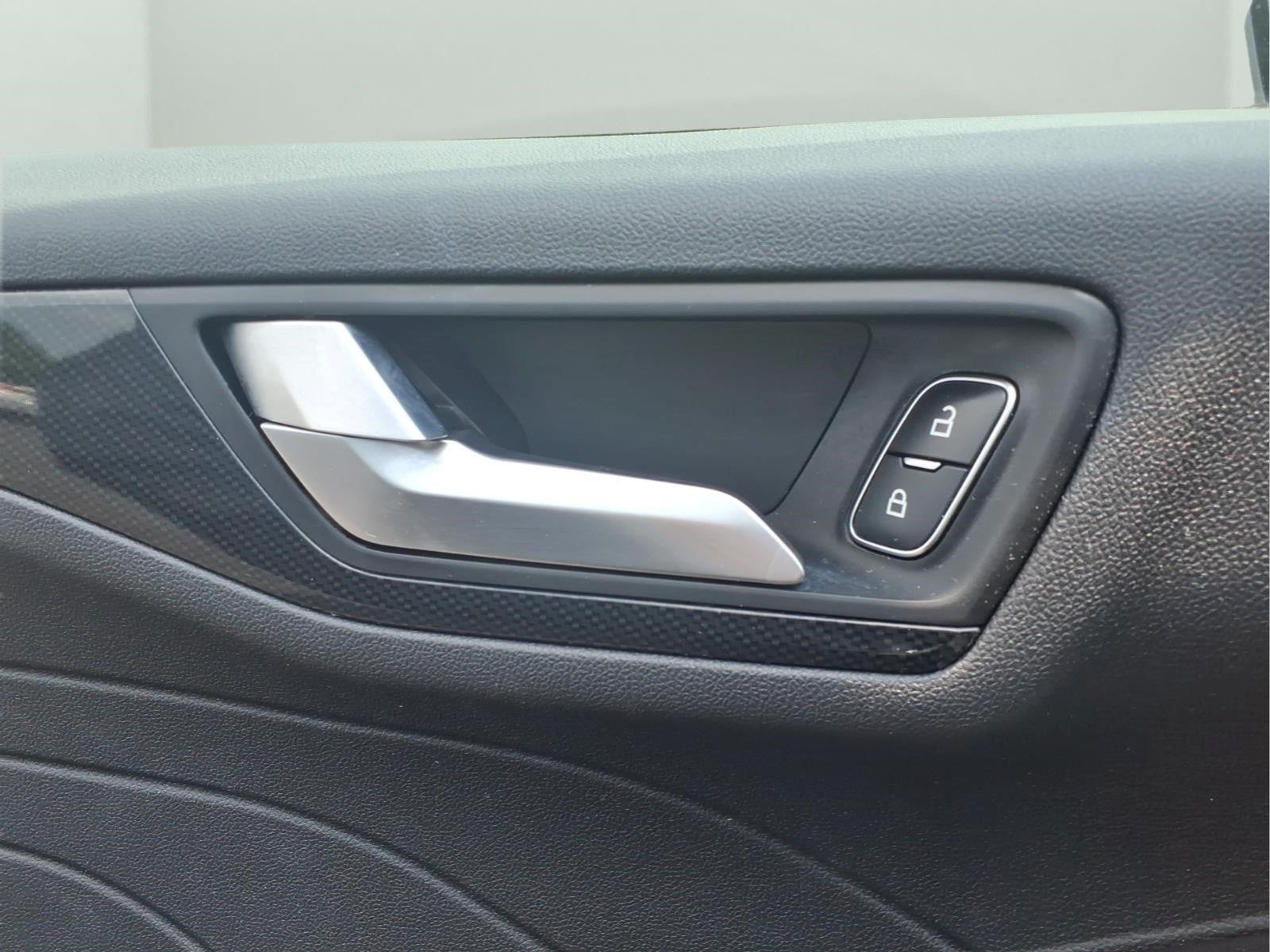 2023 Ford Escape Hybrid ST-Line Select