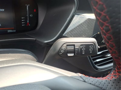 2023 Ford Escape Hybrid ST-Line Select