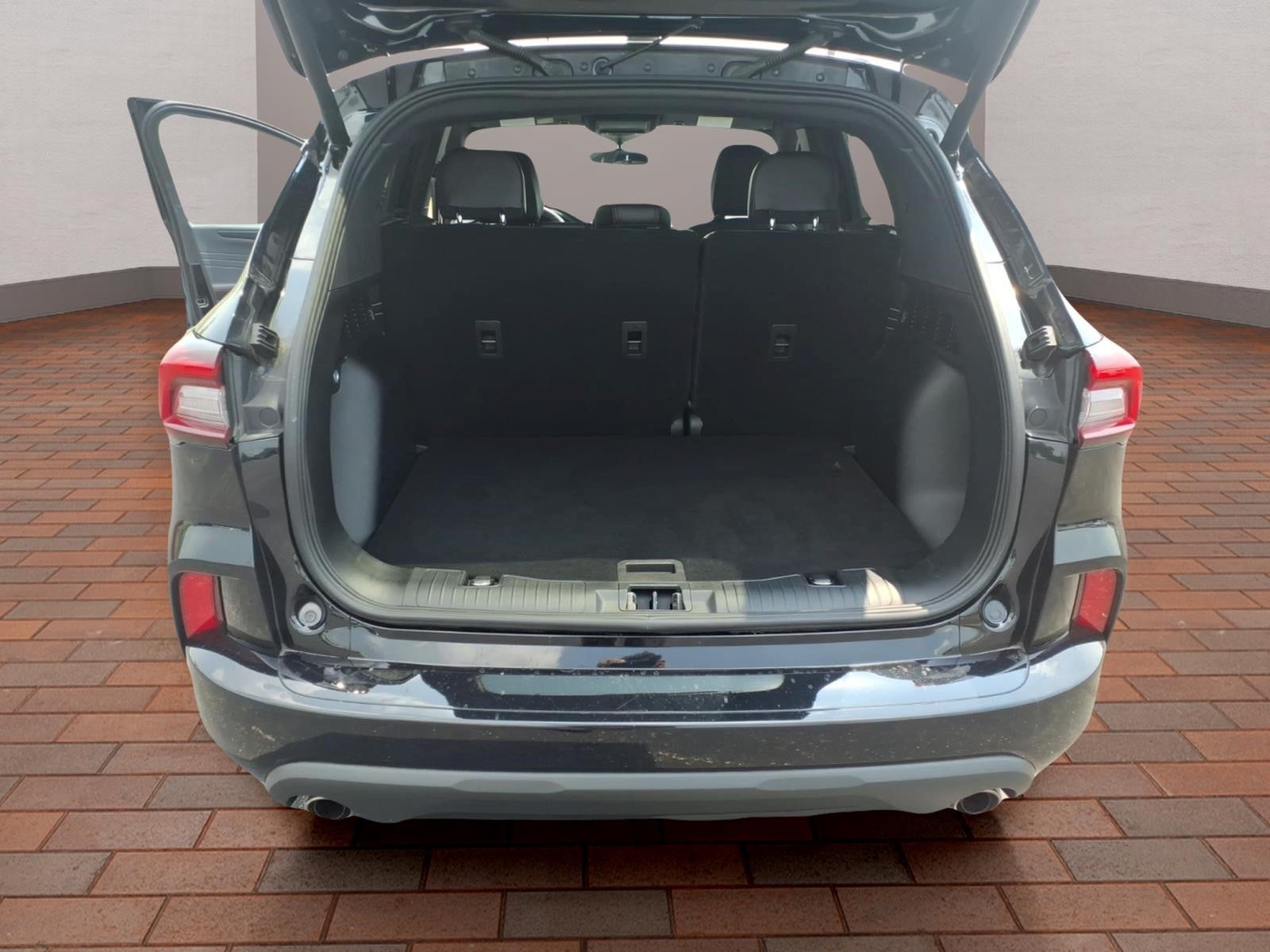 2023 Ford Escape Hybrid ST-Line Select