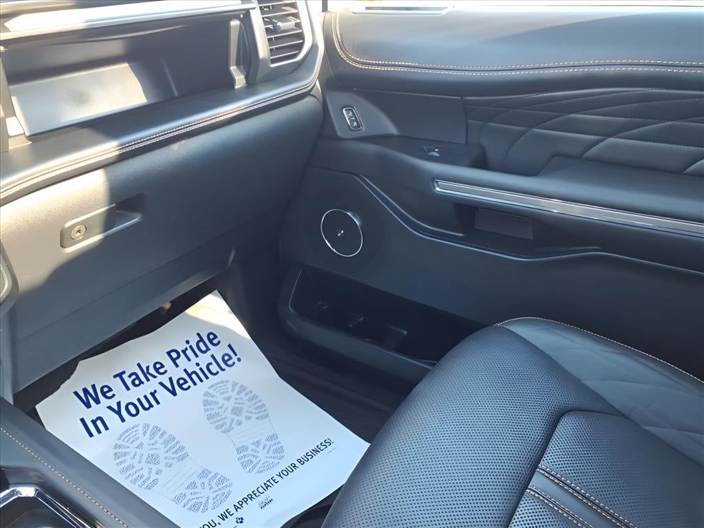 2024 Ford Expedition Max Platinum