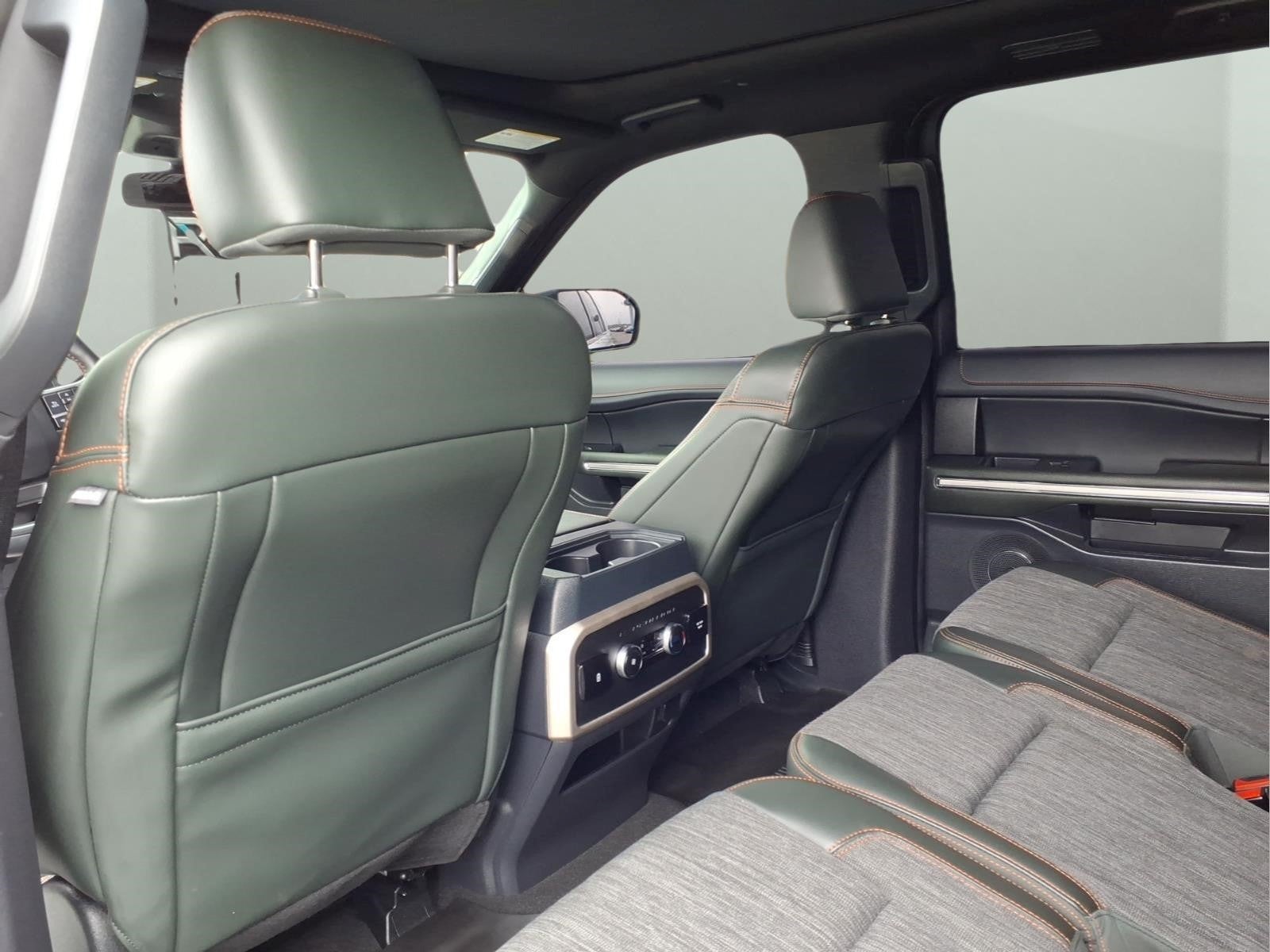 2024 Ford Expedition Timberline