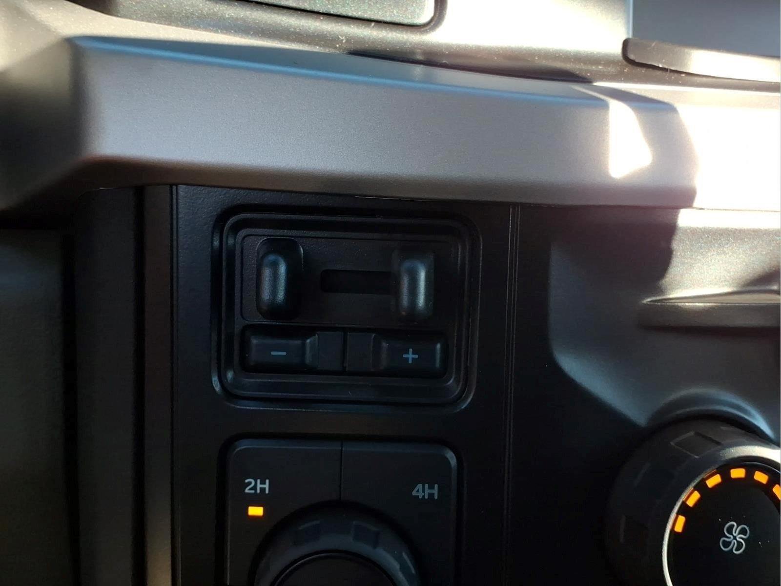 2027 Ford F-250SD XL