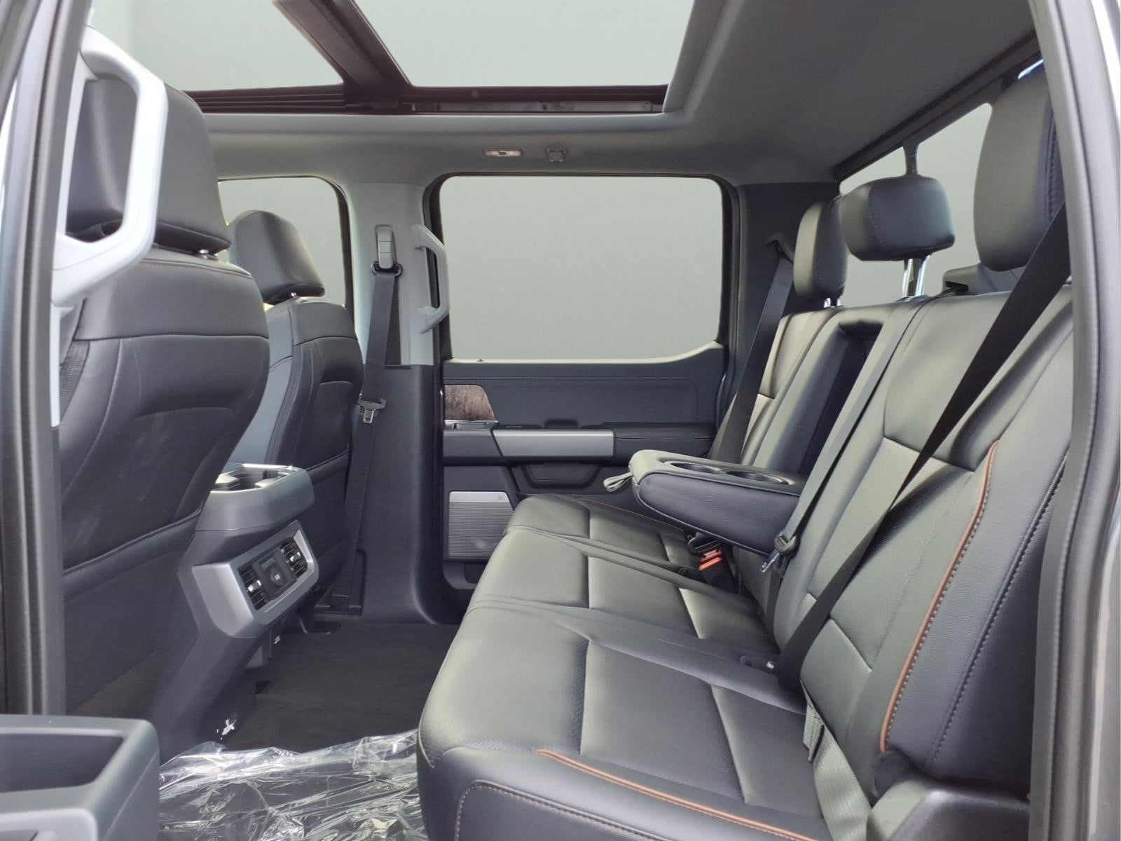 2027 Ford F-250SD Lariat