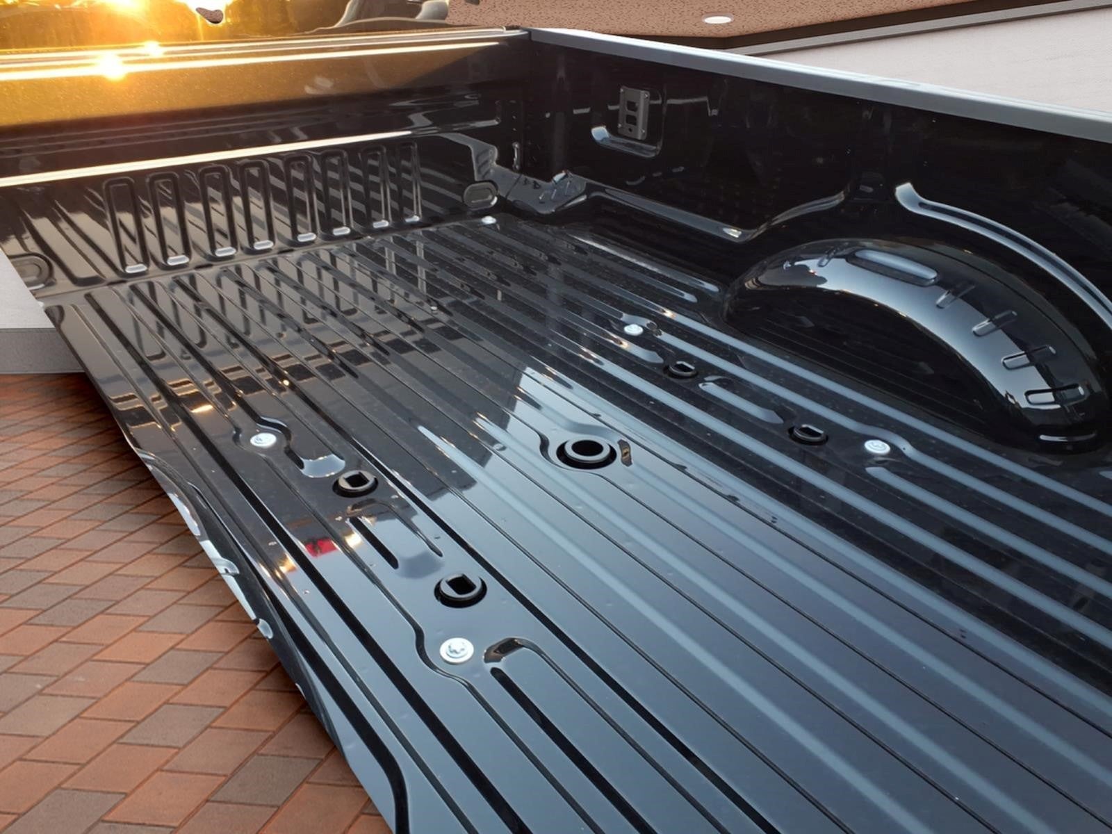 2027 Ford F-350SD Lariat