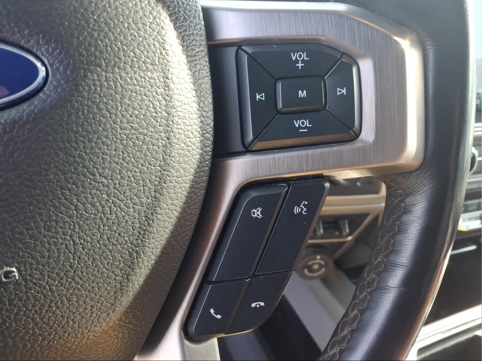 2022 Ford F-350SD Platinum