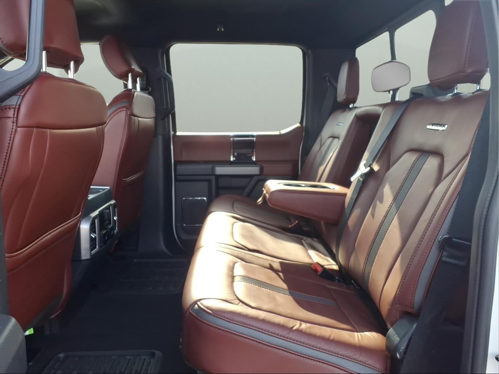 2022 Ford F-350SD Platinum