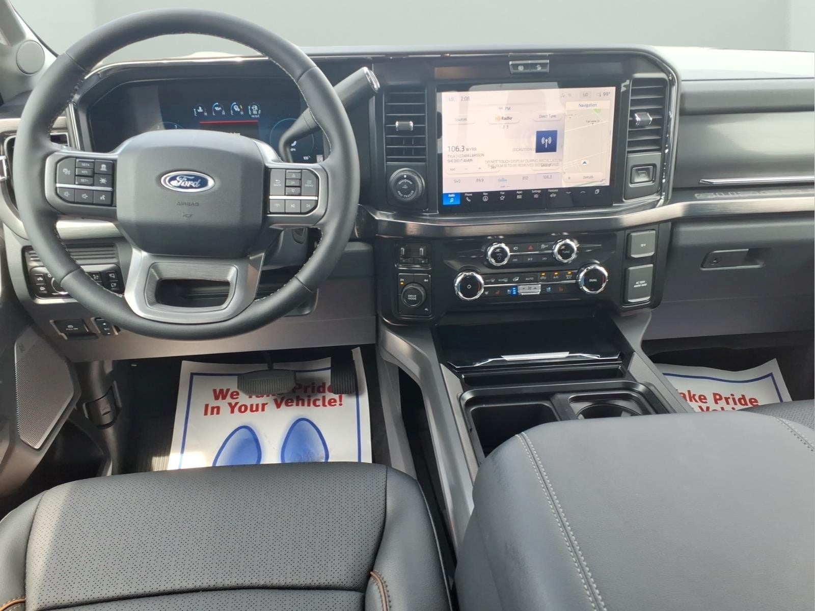 2026 Ford F-350SD Lariat DRW