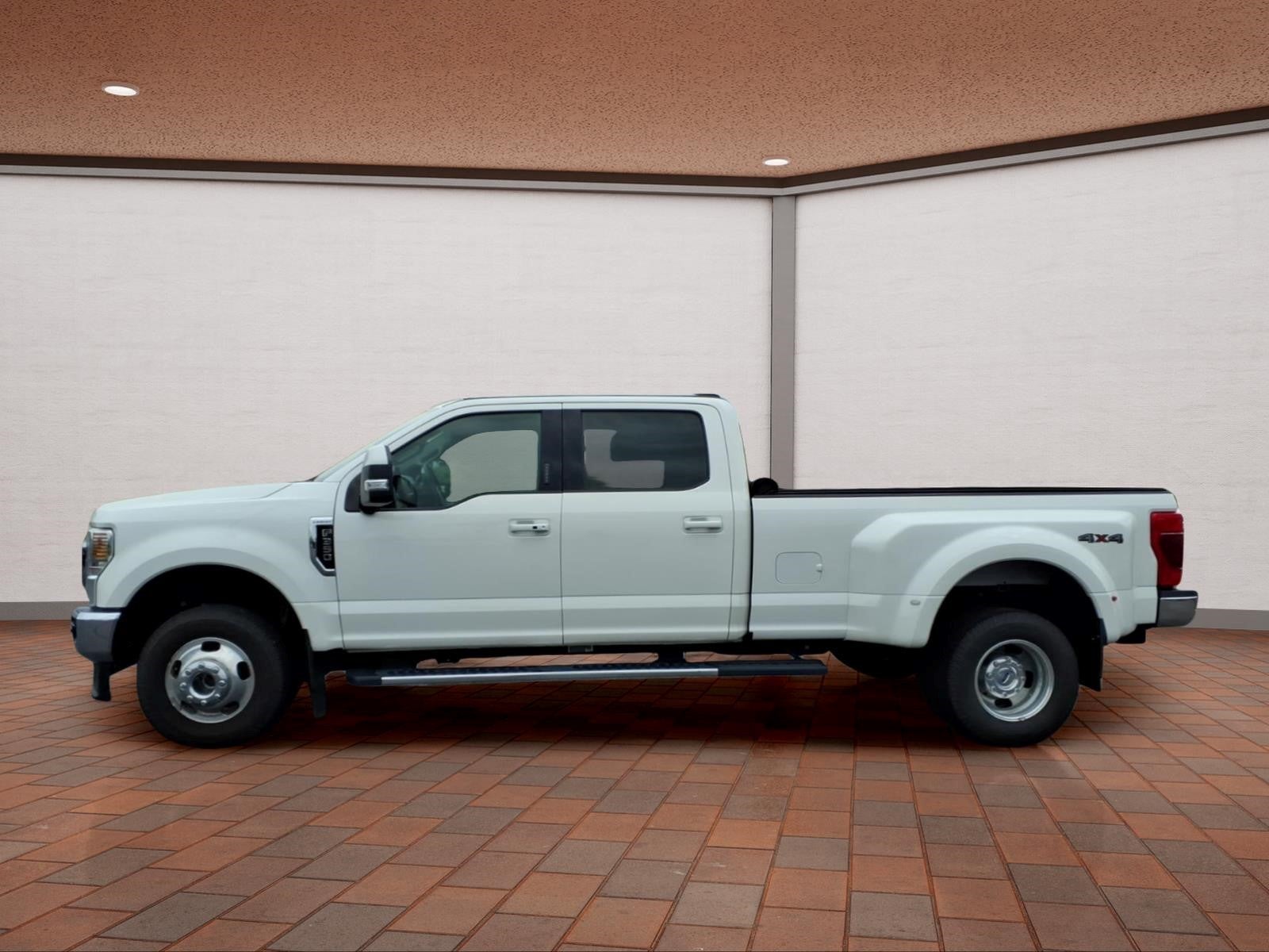 2021 Ford F-350SD Lariat DRW