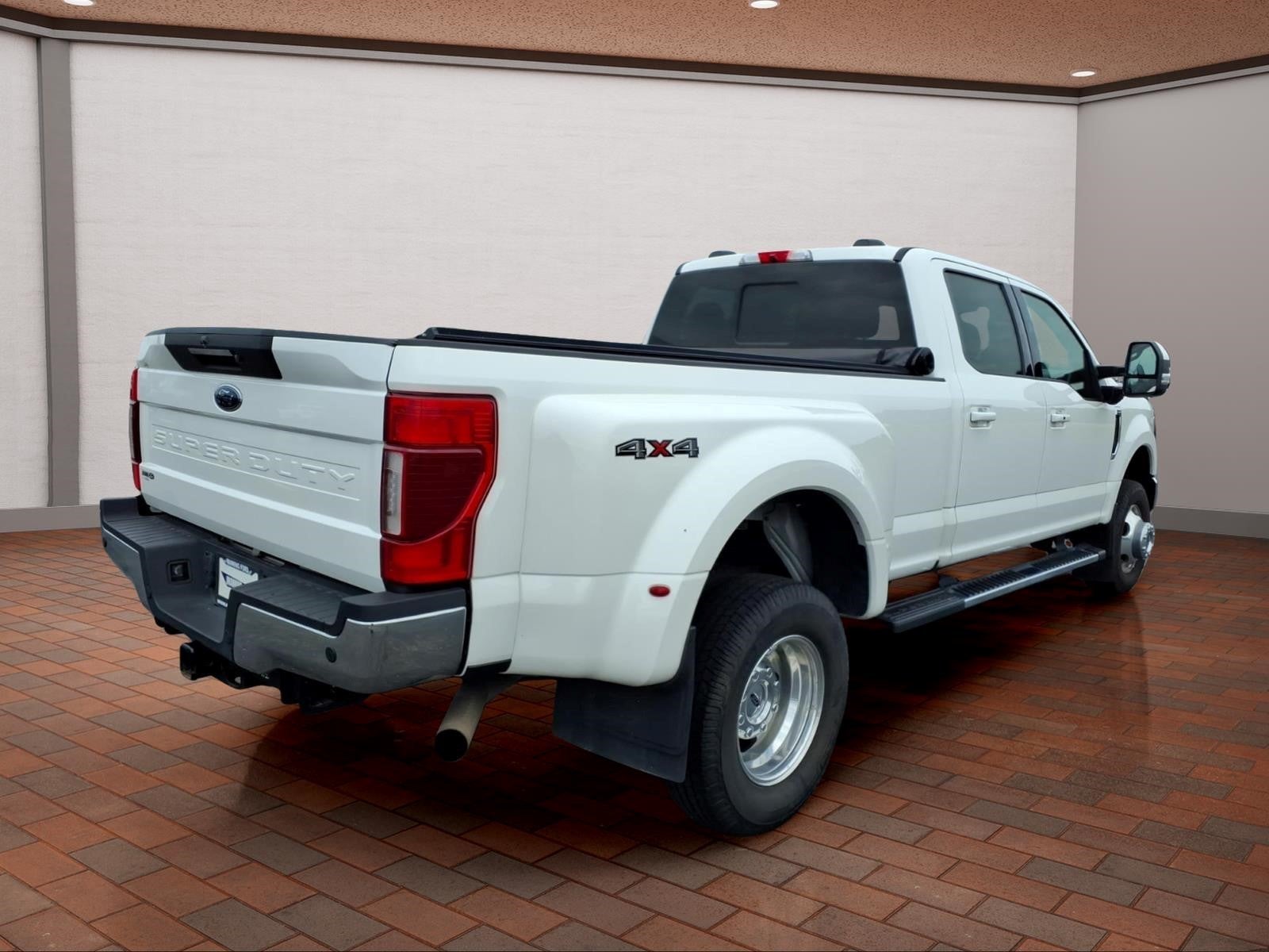 2021 Ford F-350SD Lariat DRW