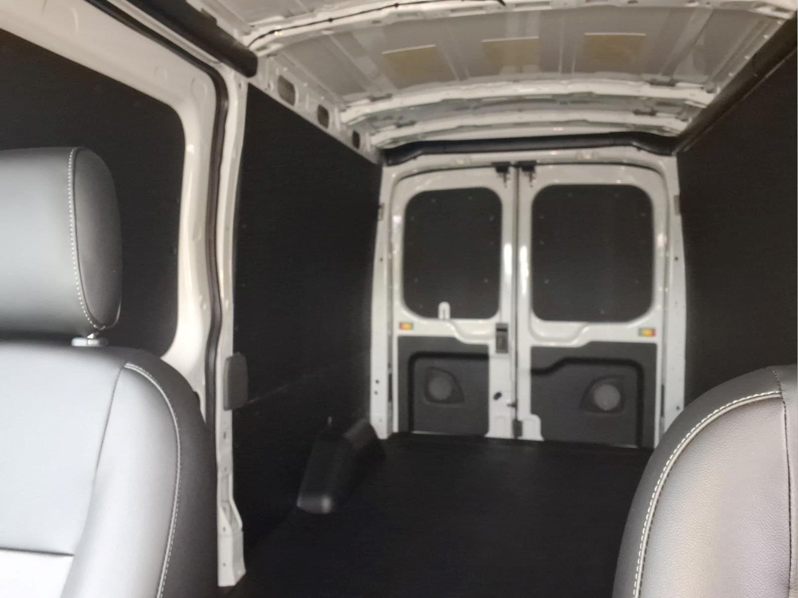 2027 Ford Transit-250 Base