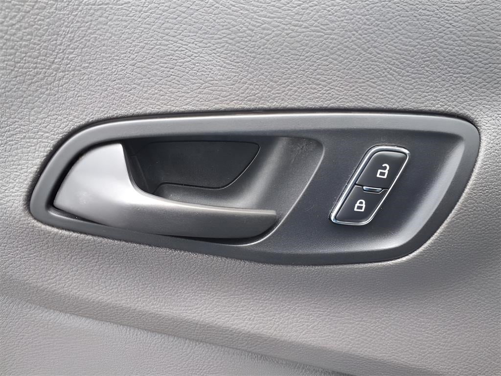 2022 Ford Transit-250 Base