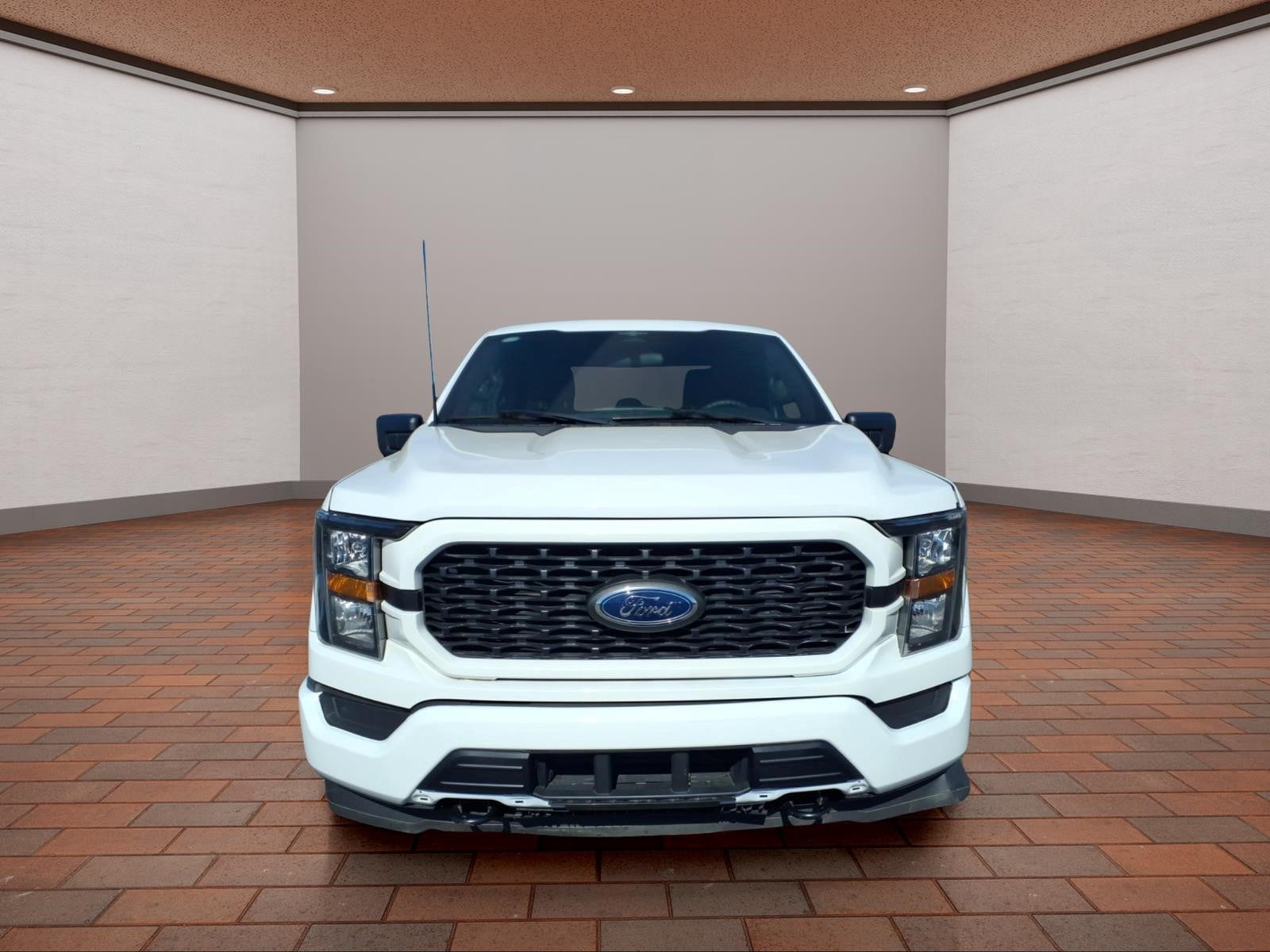 2023 Ford F-150 XL STX