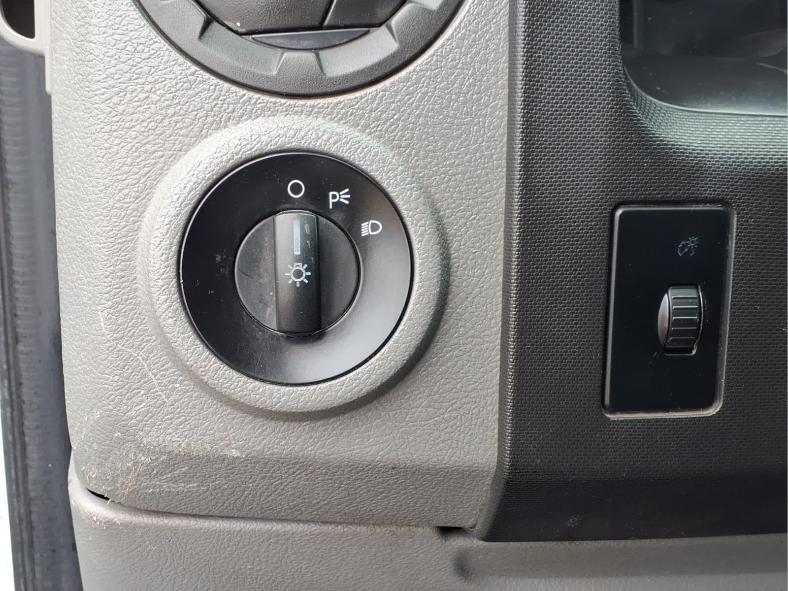 2013 Ford E-250 Commercial