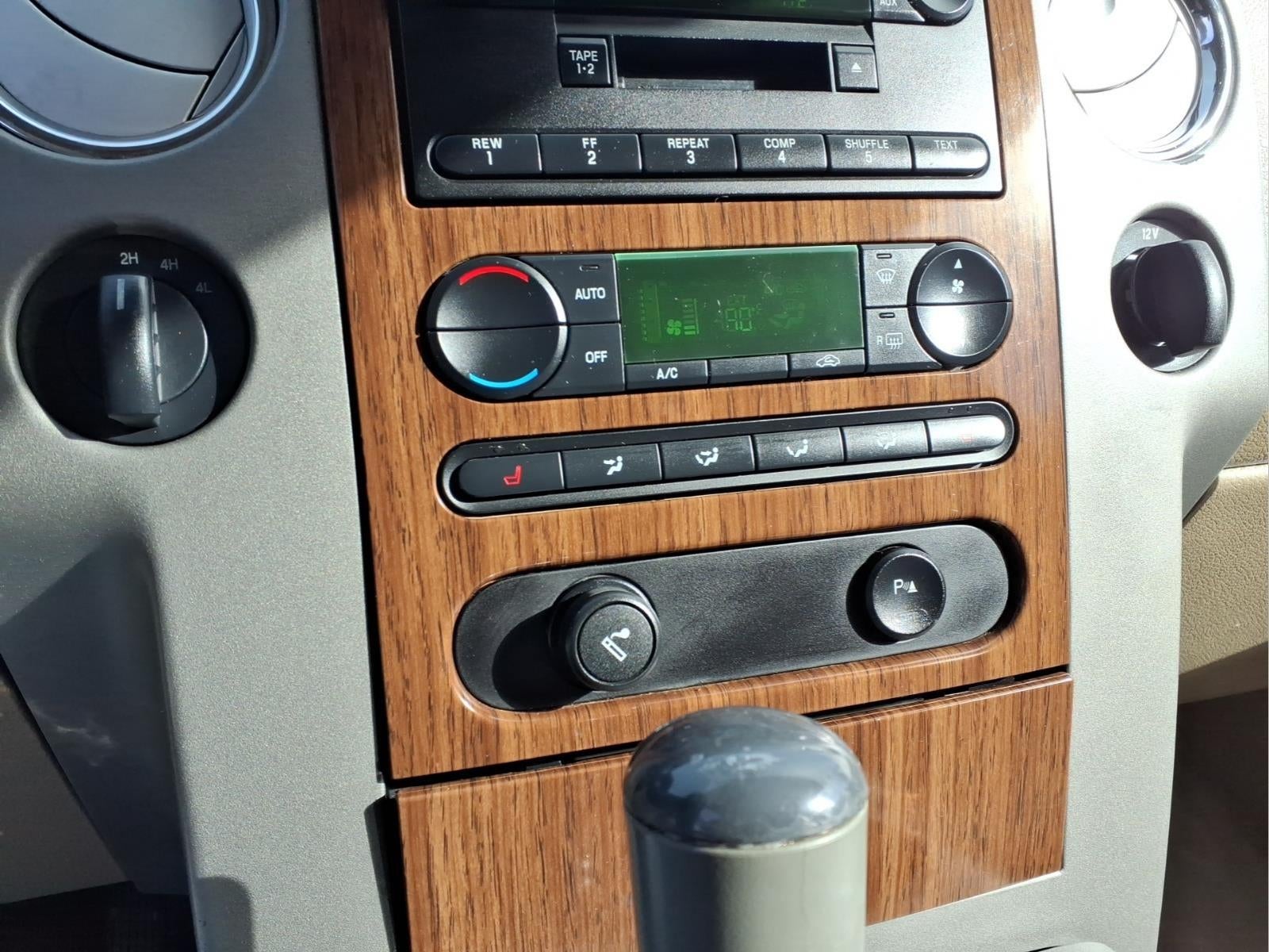 2004 Ford F-150 Lariat