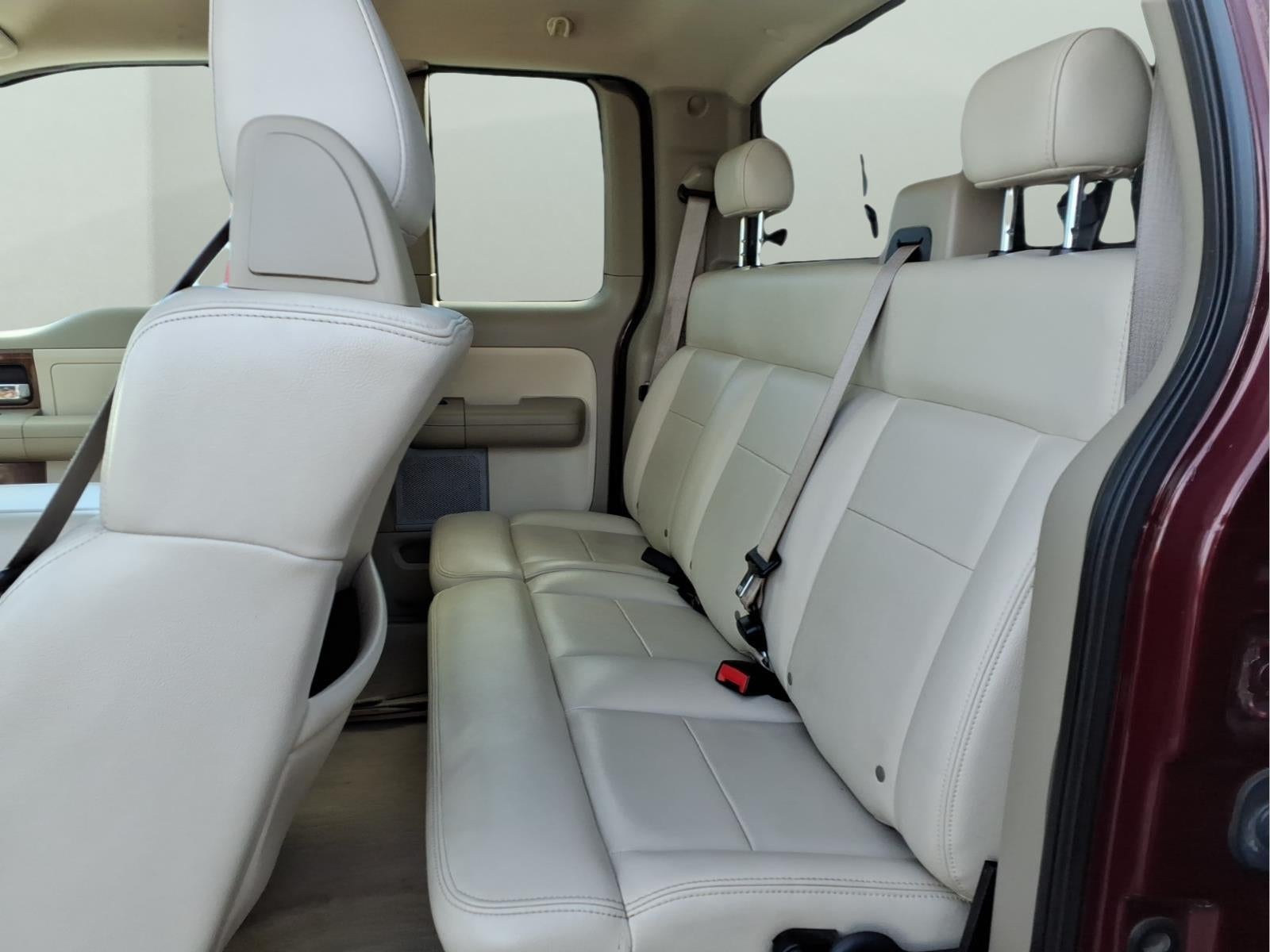 2004 Ford F-150 Lariat