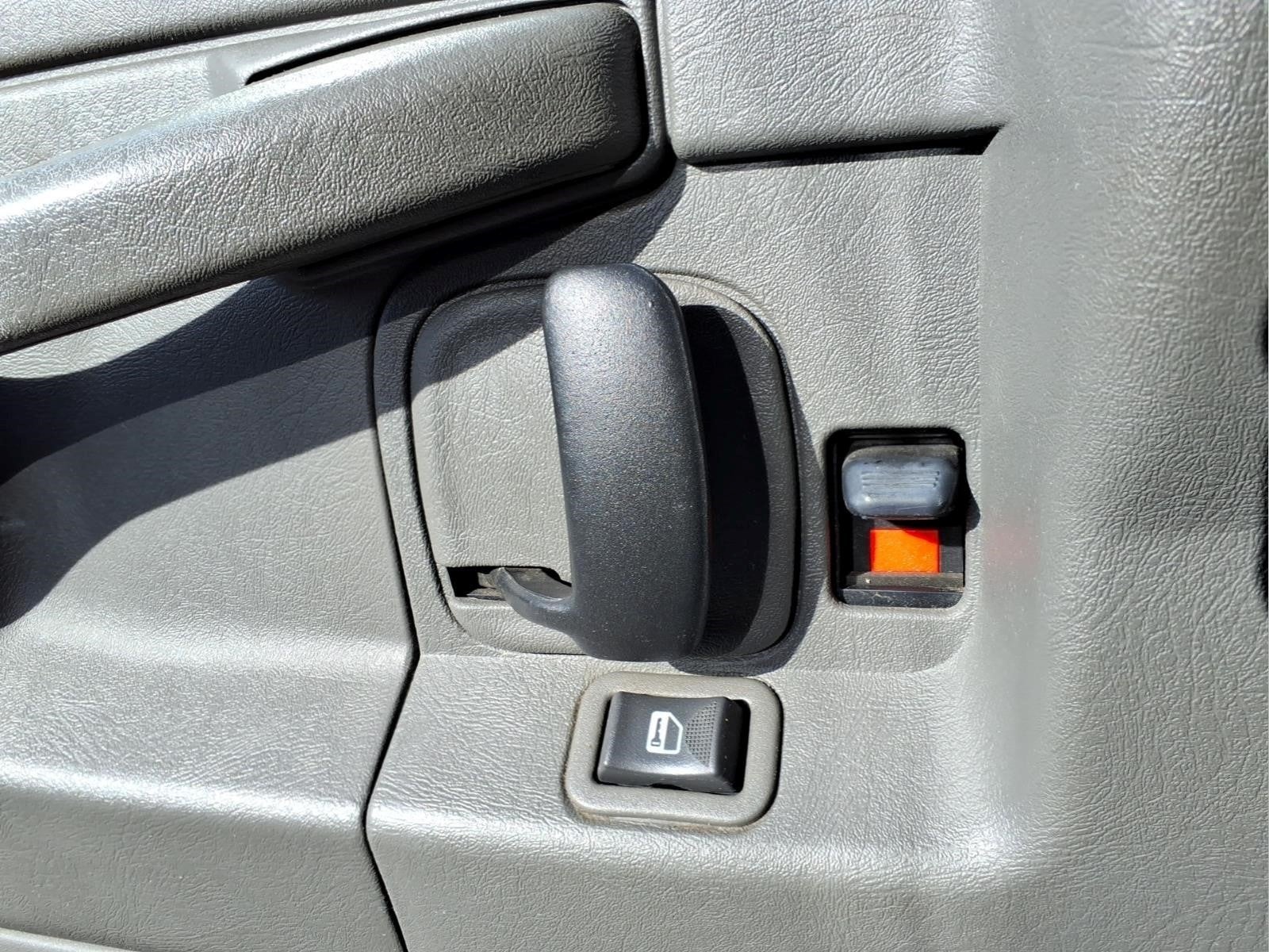 2007 Chevrolet Express Van G3500 LS 15 passenger