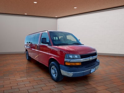 2007 Chevrolet Express Van G3500 LS 15 passenger