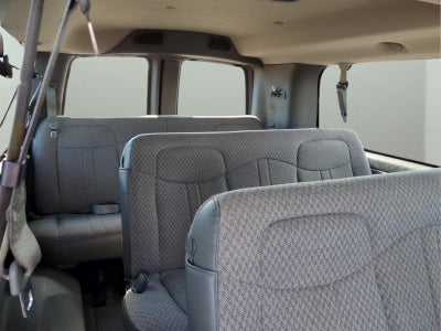 2007 Chevrolet Express Van G3500 LS 15 passenger