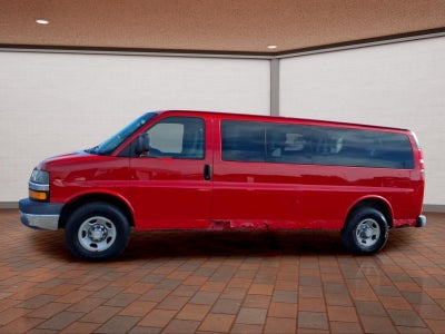 2007 Chevrolet Express Van G3500 LS 15 passenger