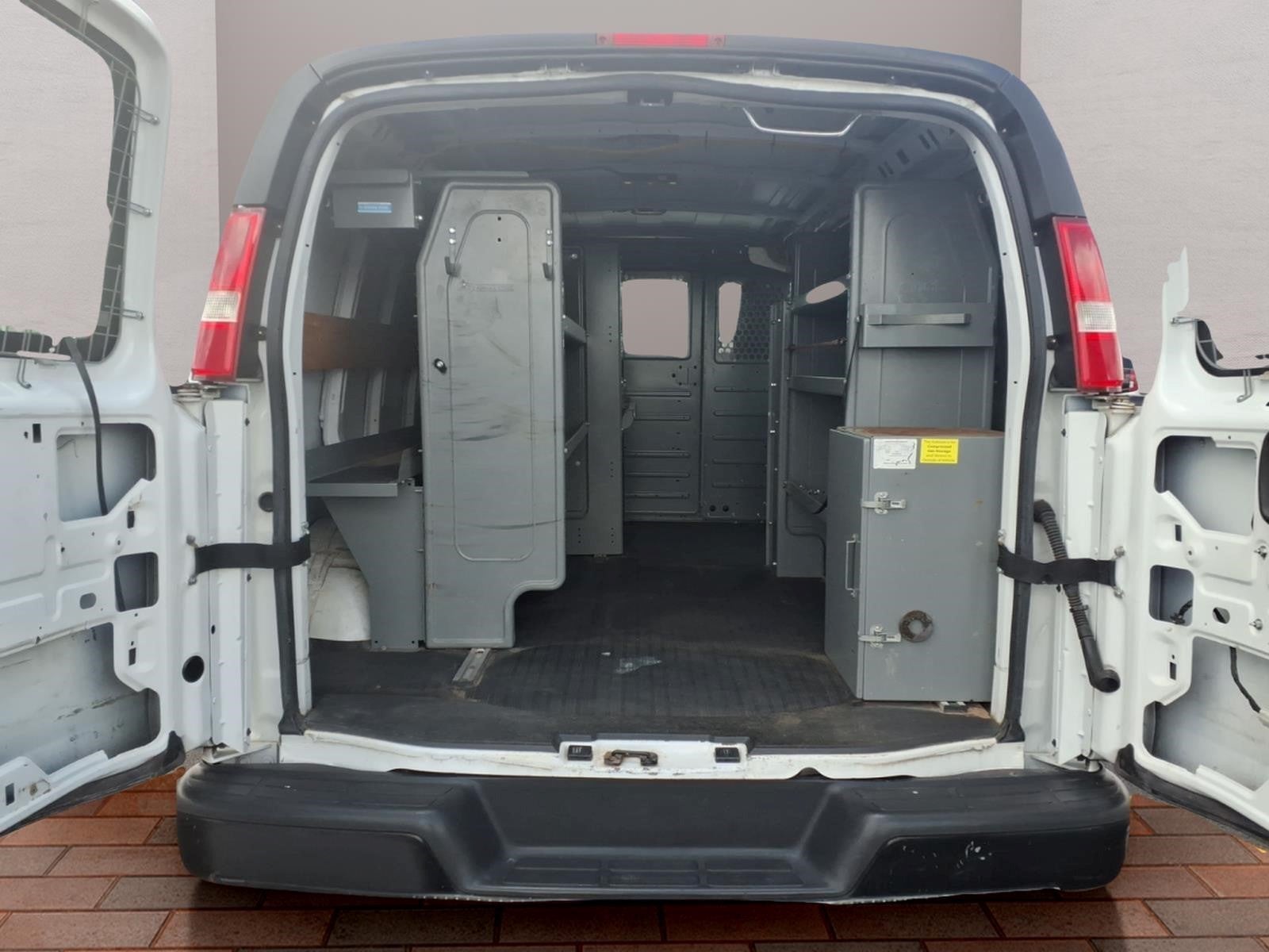 2015 Chevrolet Express 2500 Work Van Cargo