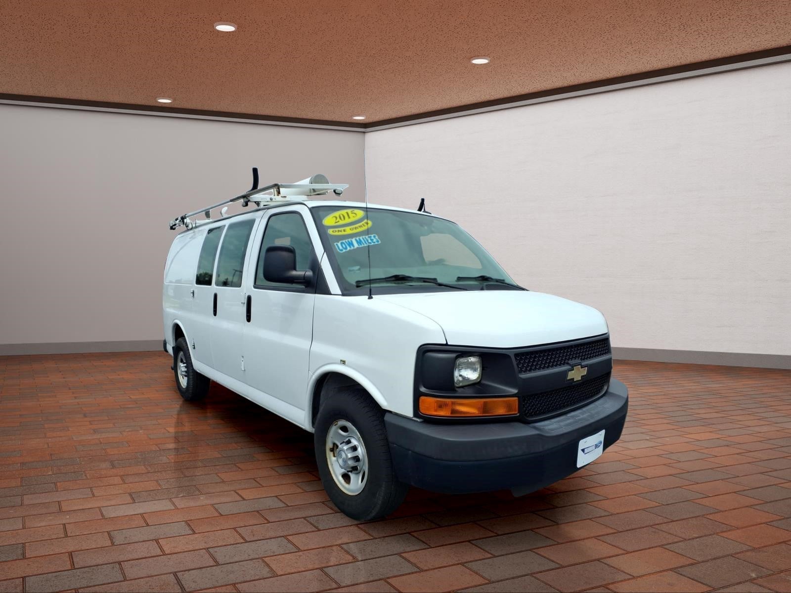 2015 Chevrolet Express 2500 Work Van Cargo