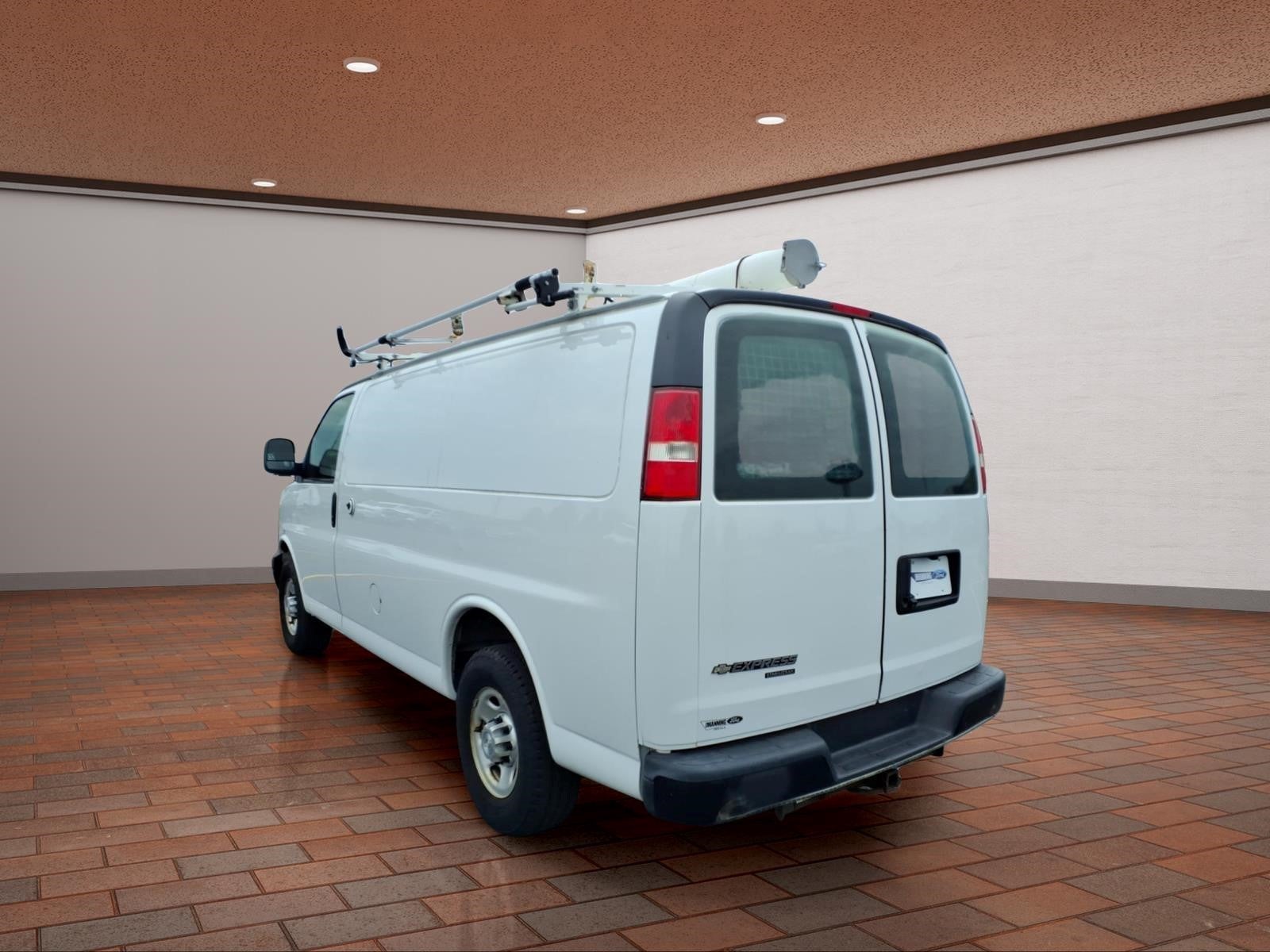 2015 Chevrolet Express 2500 Work Van Cargo