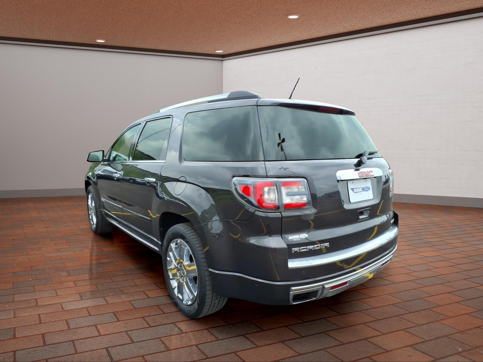 2015 GMC Acadia Denali