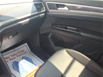 2021 Volkswagen Atlas 3.6L V6 SE w/Technology R-Line