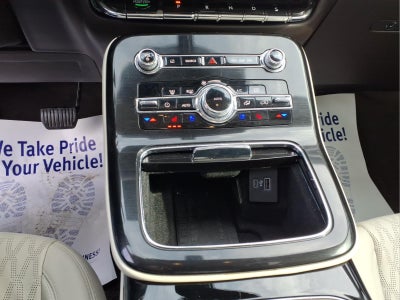 2022 Lincoln Nautilus Black Label