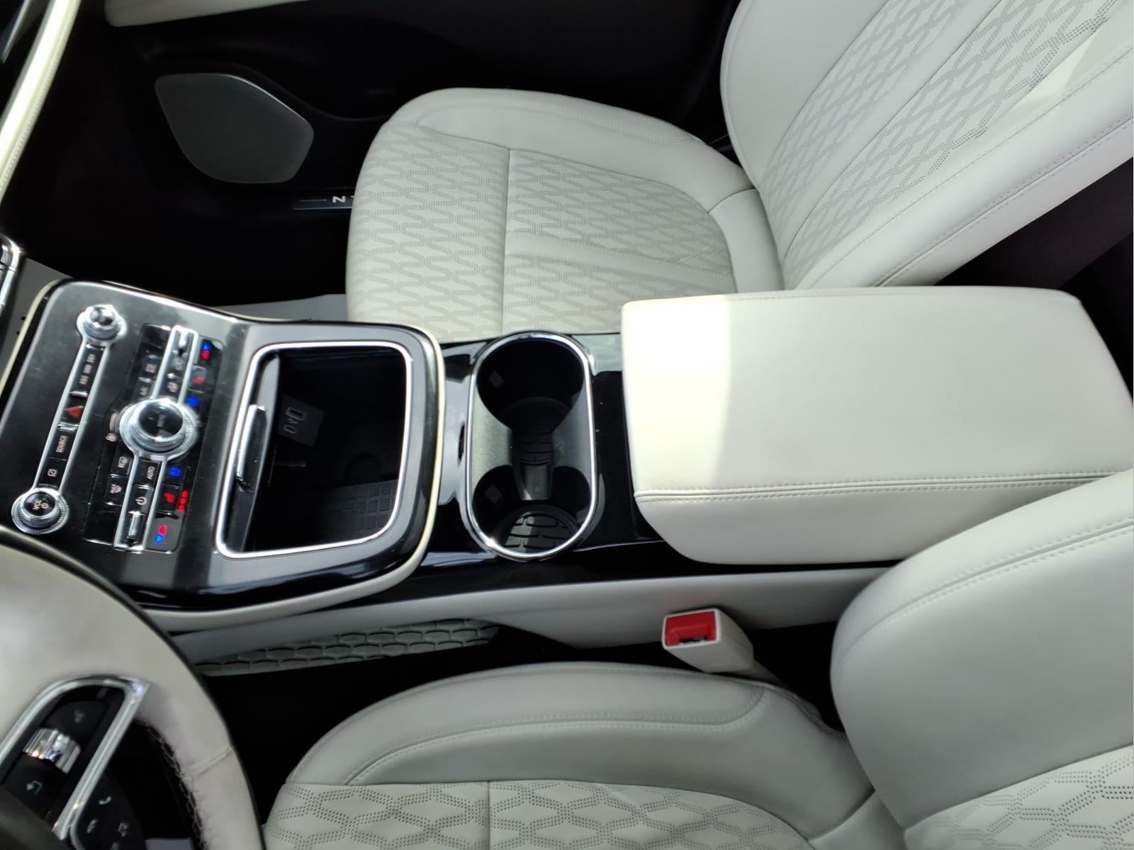 2022 Lincoln Nautilus Black Label