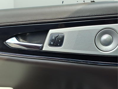 2022 Lincoln Nautilus Black Label