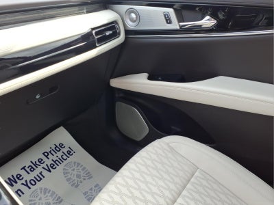 2022 Lincoln Nautilus Black Label