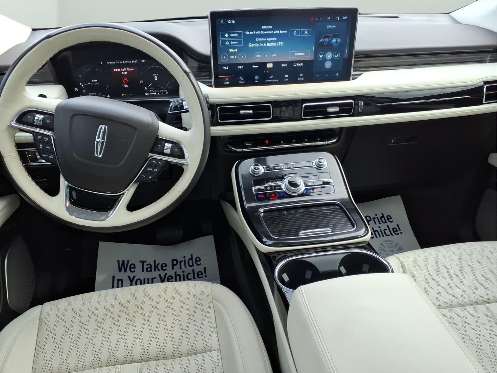 2022 Lincoln Nautilus Black Label